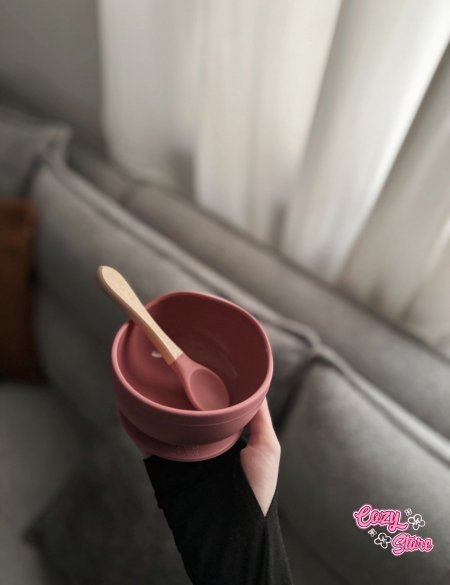 صحن سيليكون مع ملعقة