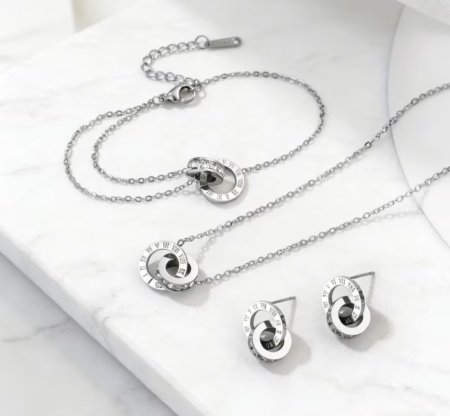 طقم اكسسوارات